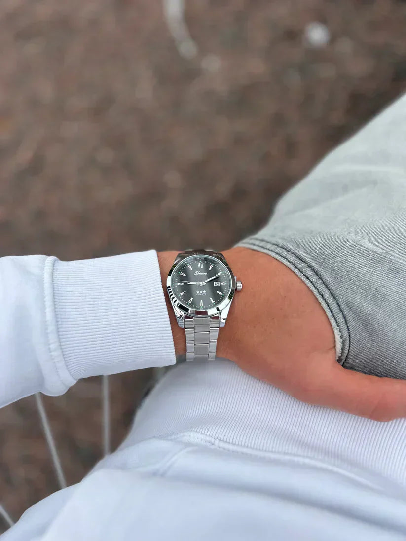 ChronoSteel – Herren-Quarzuhr aus Edelstahl mit Datumsanzeige